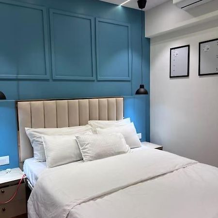 Boutique Suite Lodha Opposite Gcc 뭄바이 외부 사진