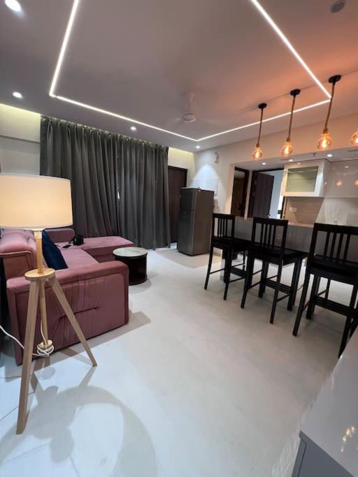 Boutique Suite Lodha Opposite Gcc 뭄바이 외부 사진